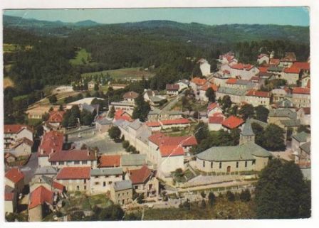 Vue_aerienne_du_Chambon.jpg