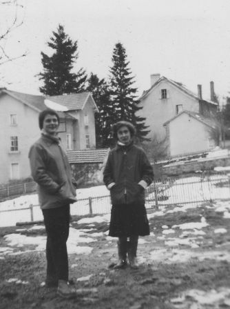 1954_trim2_.jpg